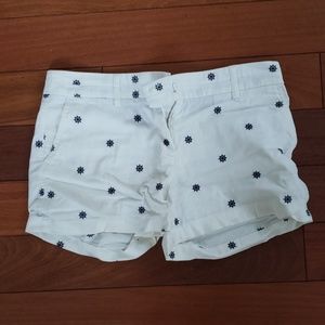 White shorts with navy nautical ship wheel